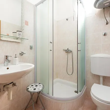 Cozy In With Swimming Pool * Stara Vas