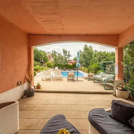 Cozy In With Swimming Pool